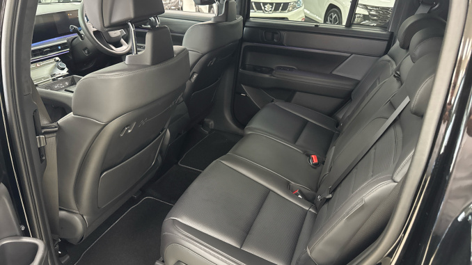 Hyundai SANTA FE 1.6 TGDi 239 Hybrid Calligraphy 5dr 4WD Auto Hybrid Estate - Image 16